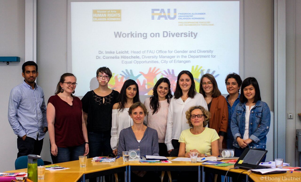 Group picture of the public discussion group on Diversity in the workplace